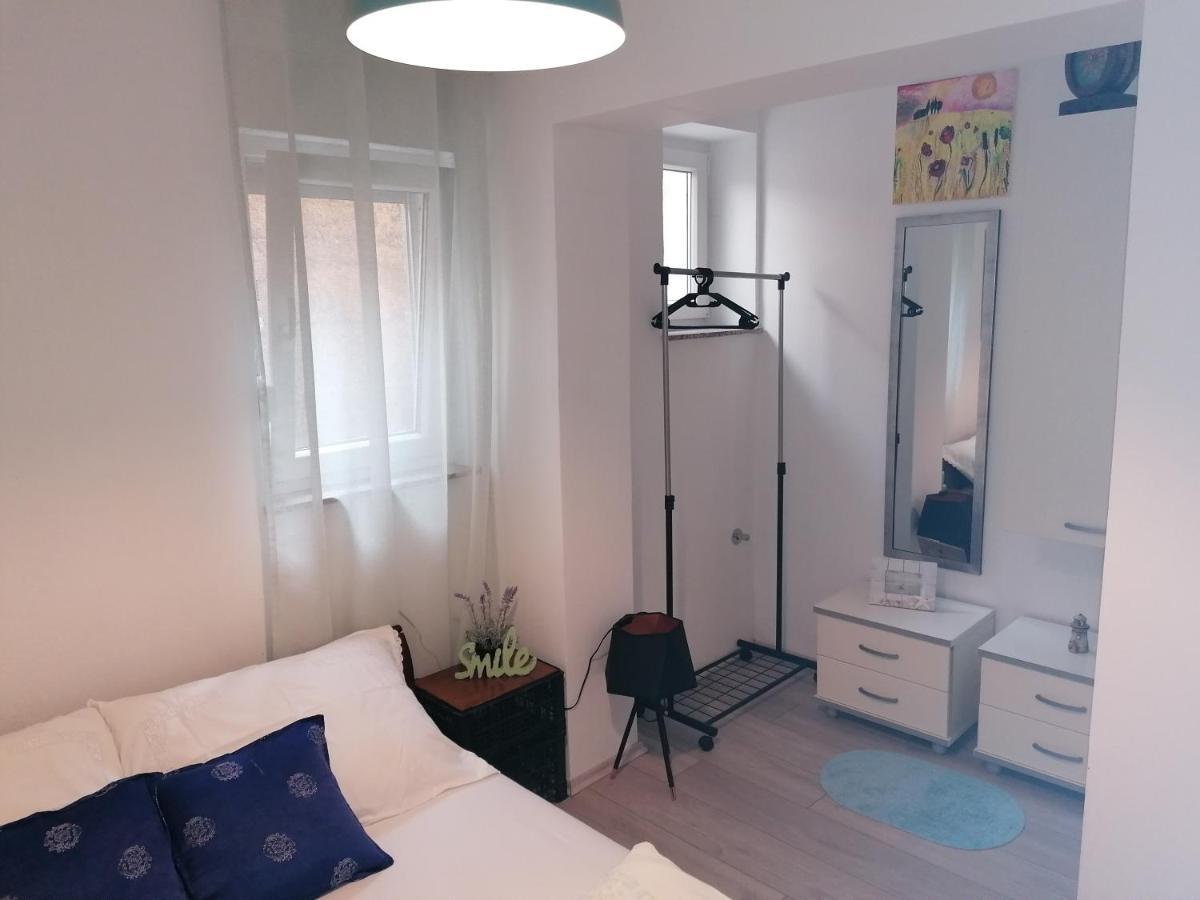 סנג' Apartmani Krijesnica מראה חיצוני תמונה