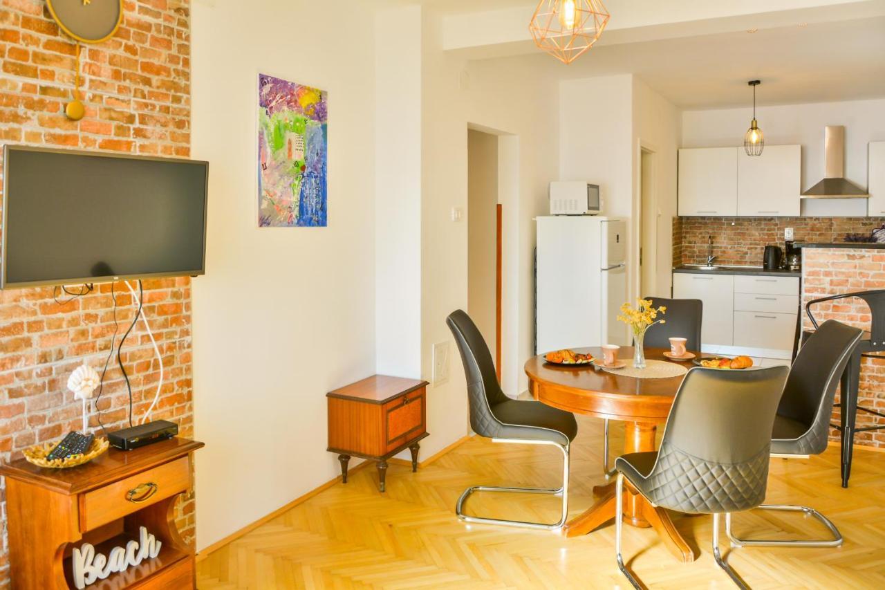 סנג' Apartmani Krijesnica מראה חיצוני תמונה