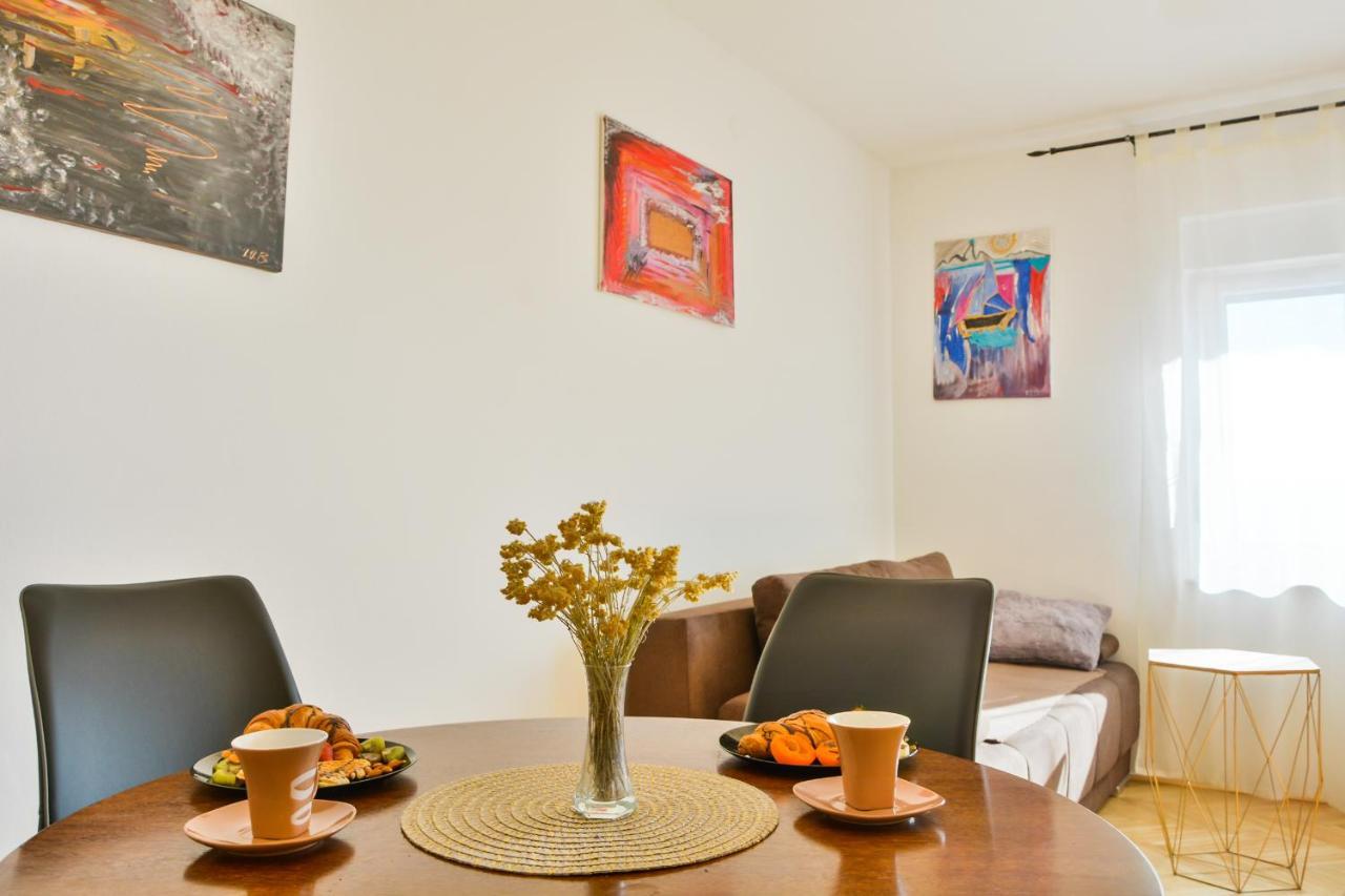 סנג' Apartmani Krijesnica מראה חיצוני תמונה